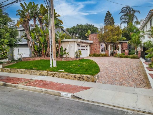 912 N Rowell, Manhattan Beach, CA 90266