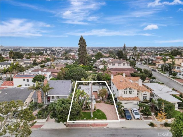 912 N Rowell, Manhattan Beach, CA 90266