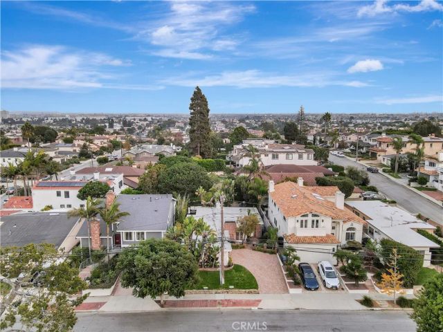 912 N Rowell, Manhattan Beach, CA 90266