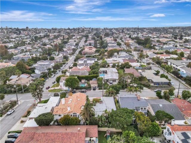 912 N Rowell, Manhattan Beach, CA 90266