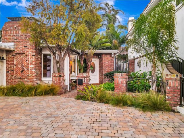 912 N Rowell, Manhattan Beach, CA 90266