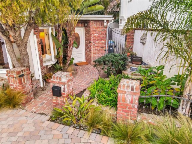 912 N Rowell, Manhattan Beach, CA 90266