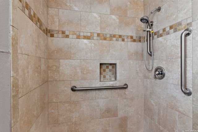 1322 W Malone, San Antonio, TX 78225