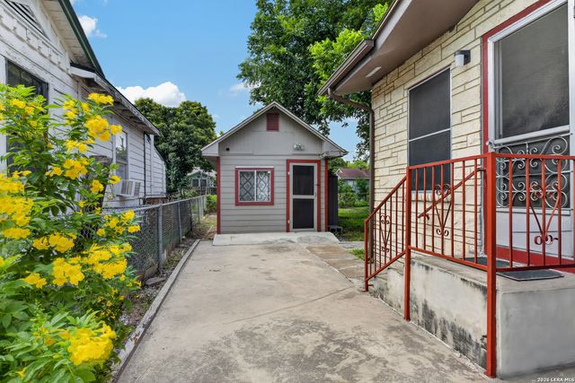 1322 W Malone, San Antonio, TX 78225