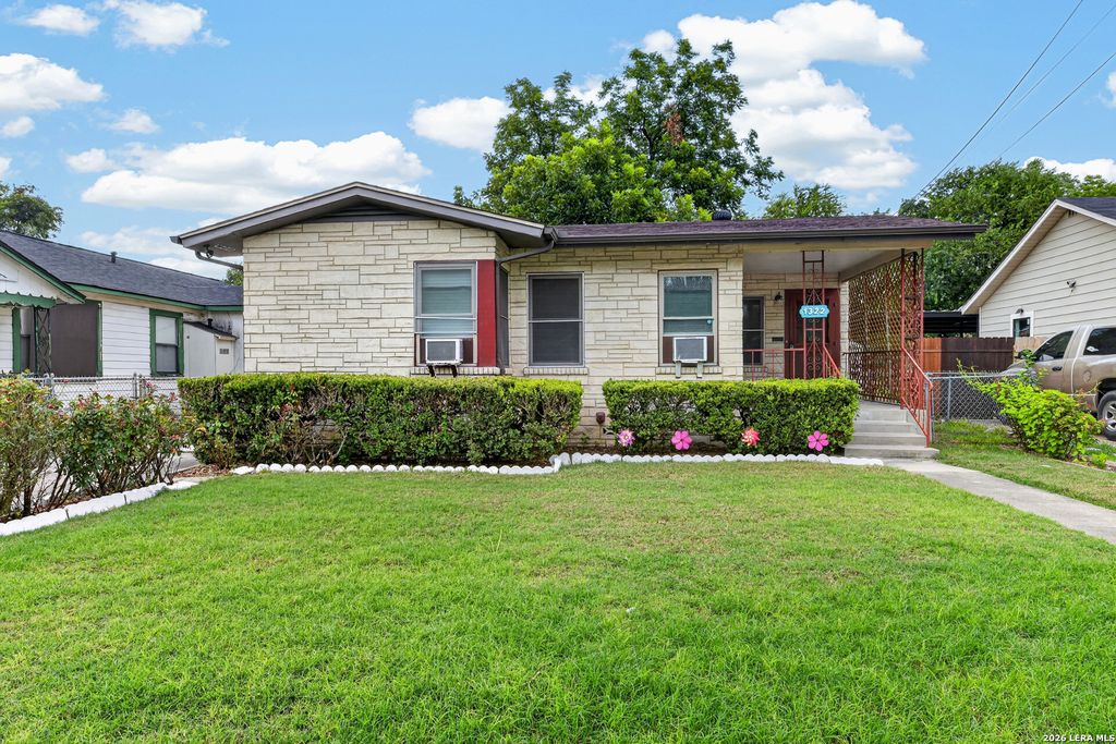 1322 W Malone, San Antonio, TX 78225