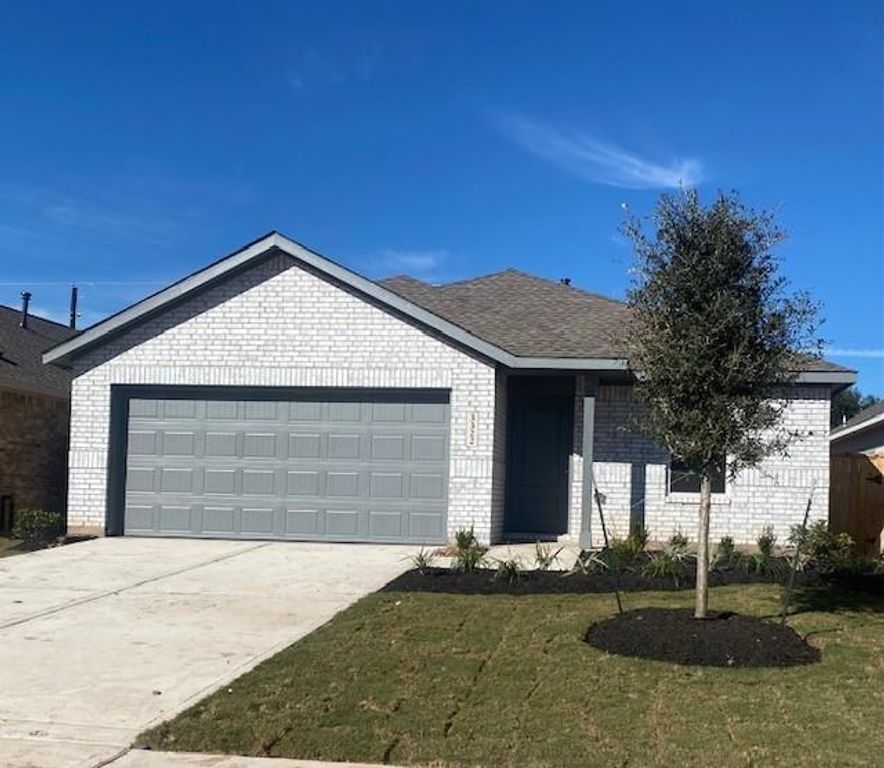 233 Douglas Hills Drive, Magnolia, TX 77354