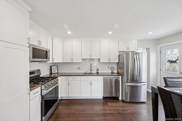 1326 4th Street, West Babylon, NY 11704