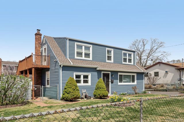 1326 4th Street, West Babylon, NY 11704
