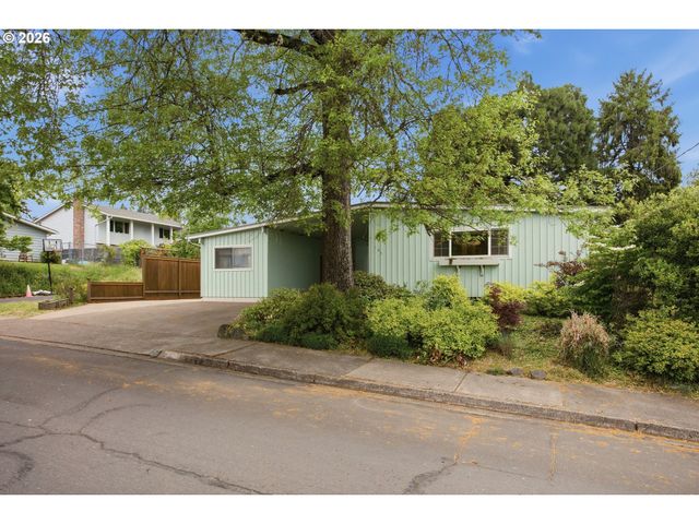 105 E 39TH Ave, Eugene, OR 97405
