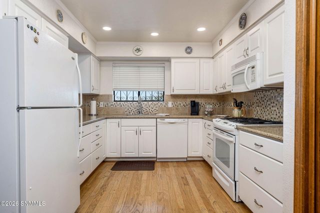 4000 Senna Drive, Las Cruces, NM 88011