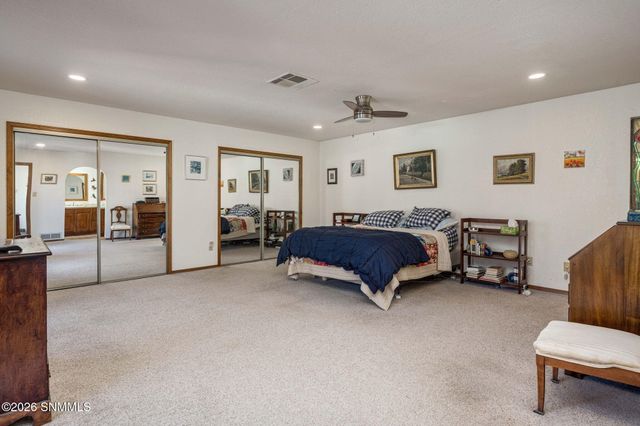 4000 Senna Drive, Las Cruces, NM 88011