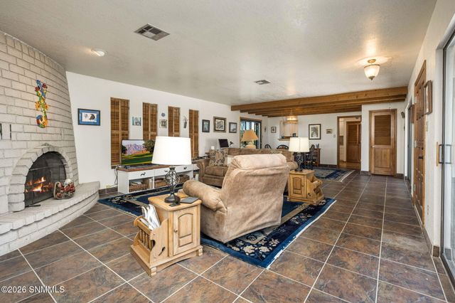 4000 Senna Drive, Las Cruces, NM 88011