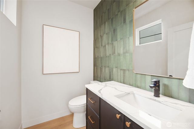 8106 126th Avenue NE, Kirkland, WA 98033