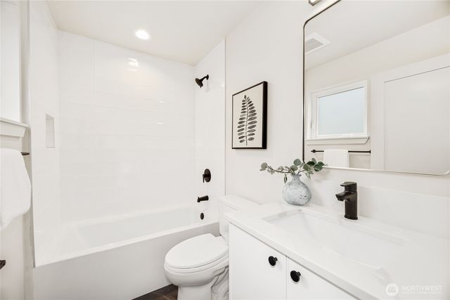 8106 126th Avenue NE, Kirkland, WA 98033