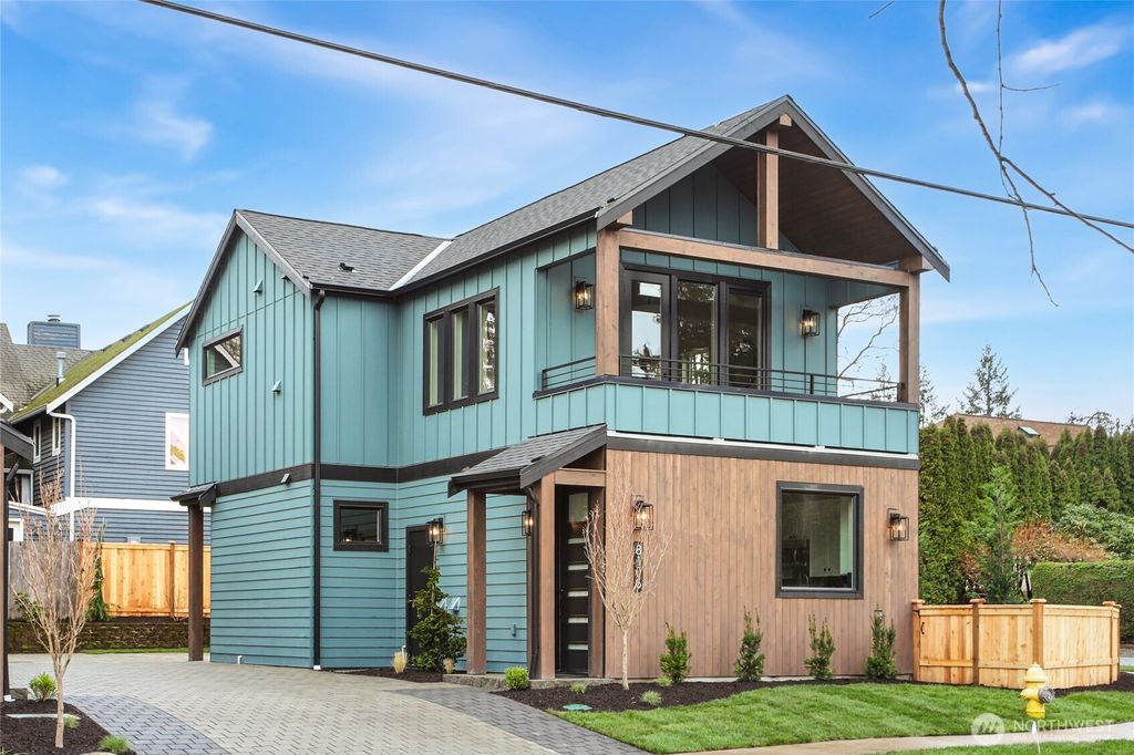 8106 126th Avenue NE, Kirkland, WA 98033