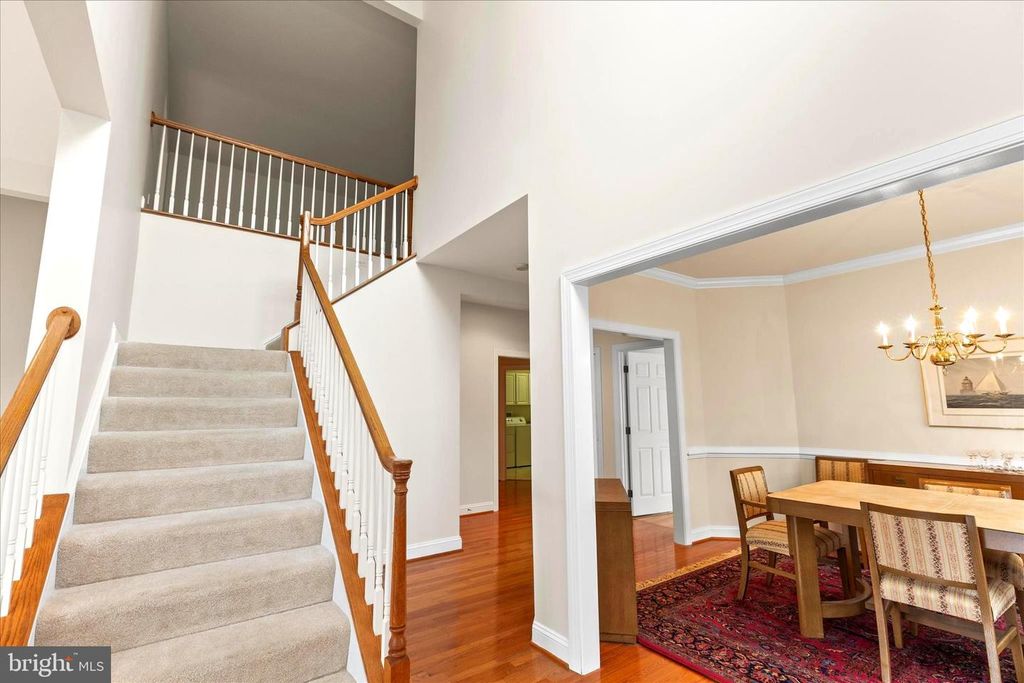 Image 7 of property listing at 1101 TURNBERRY LN, York, PA 17403
