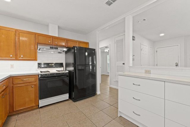 2409 Glen Springs WAY, Austin, TX 78741