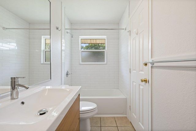2409 Glen Springs WAY, Austin, TX 78741