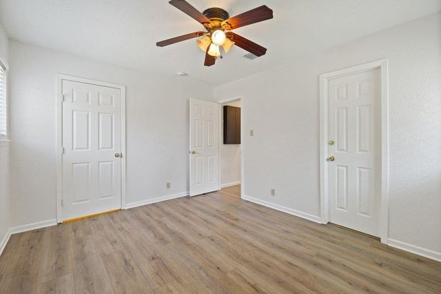 2409 Glen Springs WAY, Austin, TX 78741