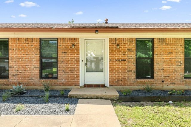 2409 Glen Springs WAY, Austin, TX 78741