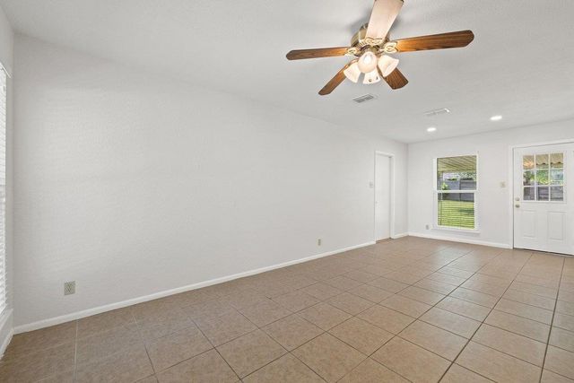 2409 Glen Springs WAY, Austin, TX 78741