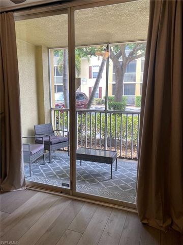 4121 Residence DR 303, Fort Myers, FL 33901