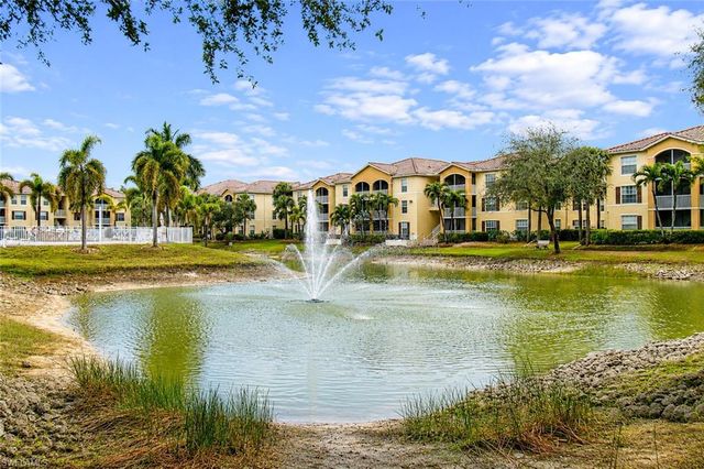 4121 Residence DR 303, Fort Myers, FL 33901