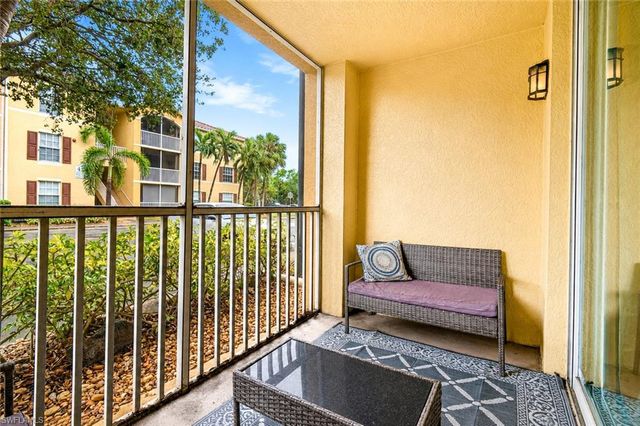 4121 Residence DR 303, Fort Myers, FL 33901