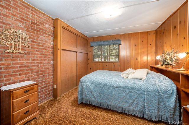 29059 Hook Creek Road, Cedar Glen, CA 92321