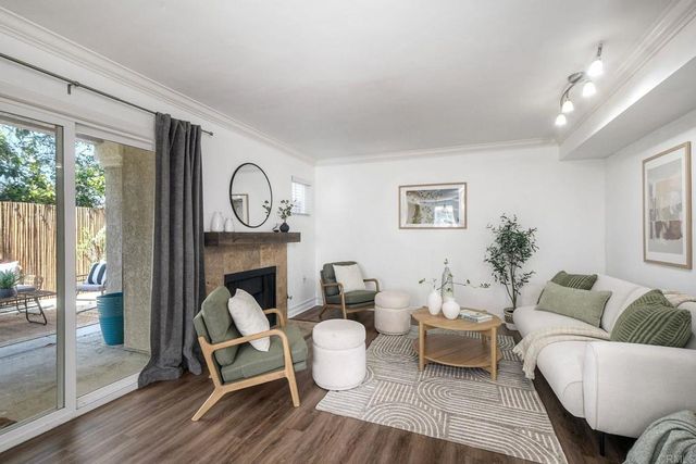 407 Sea Cliff Way, Oceanside, CA 92056