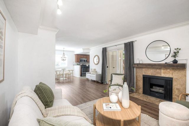 407 Sea Cliff Way, Oceanside, CA 92056