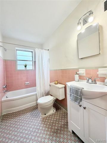 7176 Jamieson Avenue 1E, St Louis, MO 63109