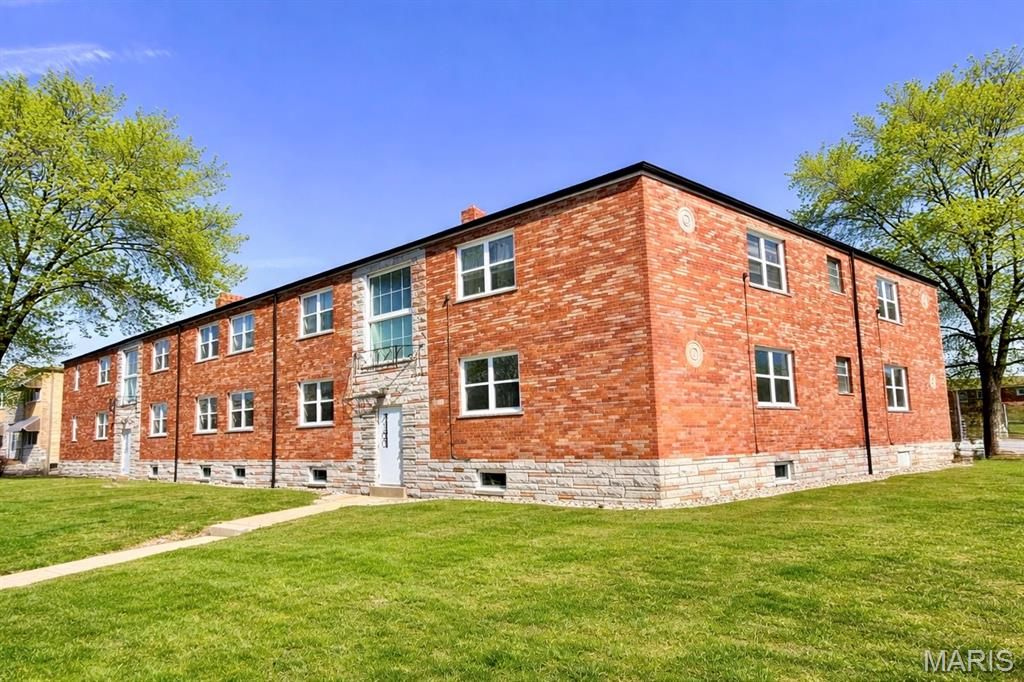 7176 Jamieson Avenue 1E, St Louis, MO 63109