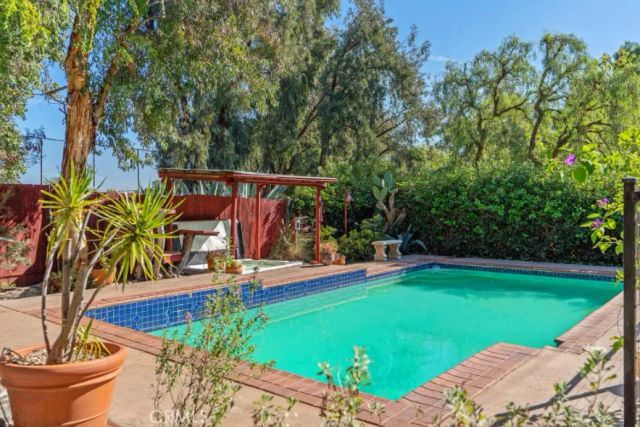 4620 Willalee, La Crescenta, CA 91214