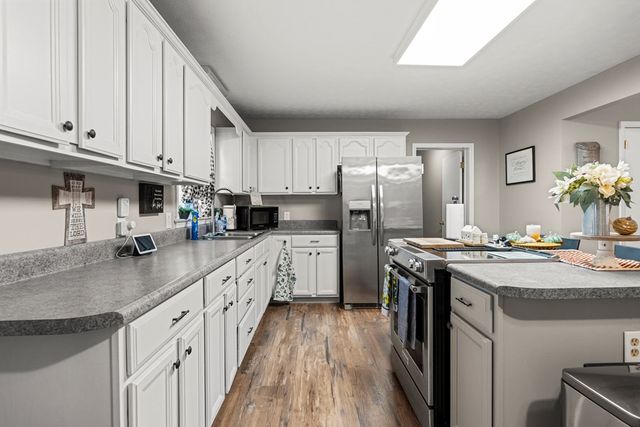 2212 9th Avenue, Phenix City, AL 36967