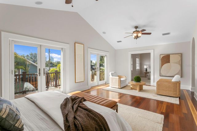 446 13TH AVENUE NE, St Petersburg, FL 33704