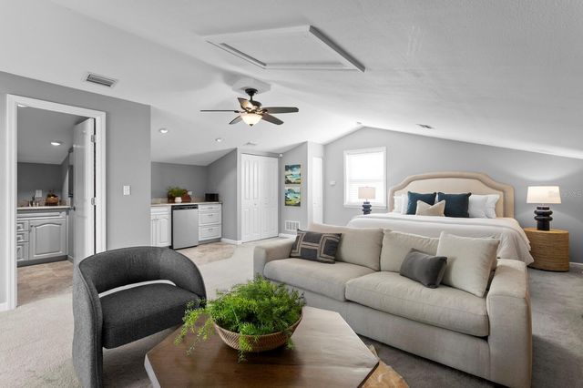 446 13TH AVENUE NE, St Petersburg, FL 33704