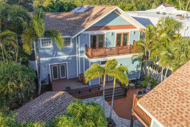 446 13TH AVENUE NE, St Petersburg, FL 33704