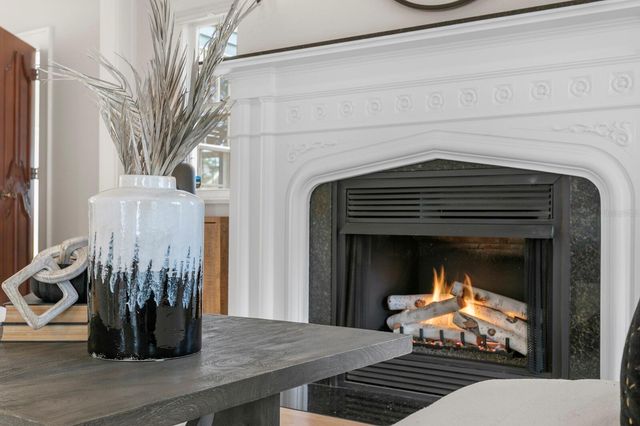 446 13TH AVENUE NE, St Petersburg, FL 33704