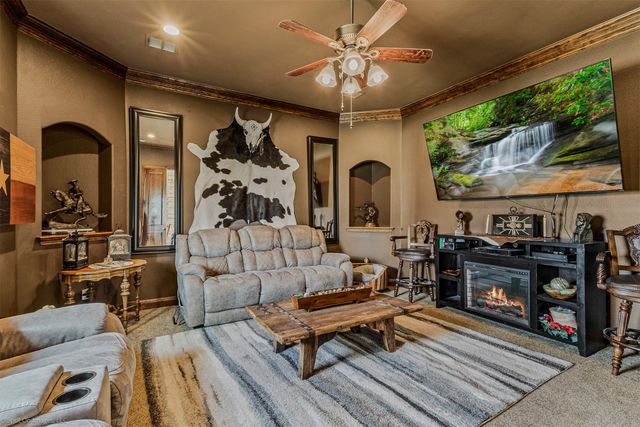 119 Equestrian Drive, Rockwall, TX 75032