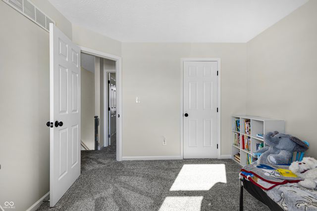 3981 W 1000 S, Pendleton, IN 46064