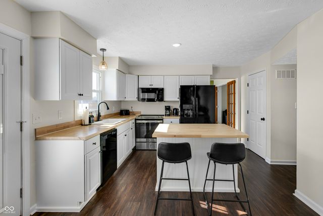 3981 W 1000 S, Pendleton, IN 46064