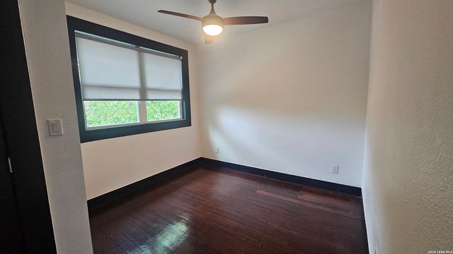 139 E Highland Blvd, San Antonio, TX 78210