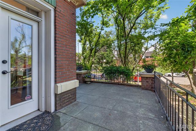 5572 Waterman Boulevard 1W, St Louis, MO 63112