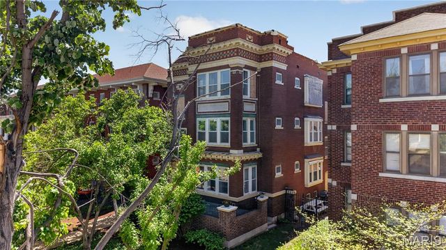 5572 Waterman Boulevard 1W, St Louis, MO 63112