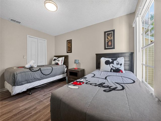 5005 LAGUNA BAY CIRCLE 22, Kissimmee, FL 34746