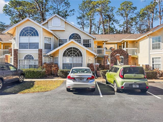 5005 LAGUNA BAY CIRCLE 22, Kissimmee, FL 34746