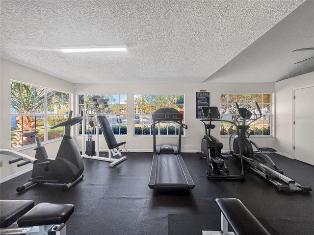 5005 LAGUNA BAY CIRCLE 22, Kissimmee, FL 34746