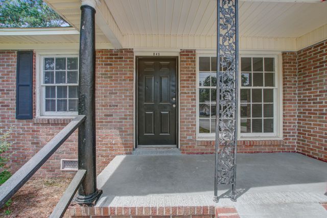 845 Hitching Post Road, Charleston, SC 29414