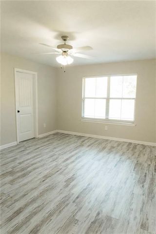 2201 Liberty E Drive, Mobile, AL 36608